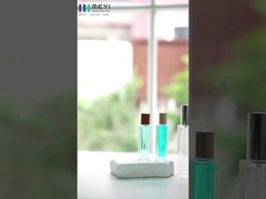 Chiếc chai thử nghiệm nước hoa màu trắng sáng với logo tùy chỉnh